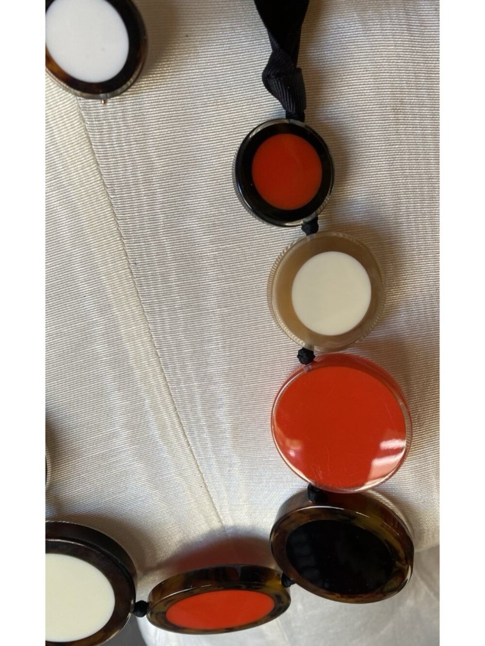 Kate Spade MCM Looking Lucite Disc Necklace  & Earrings Adjustable Black Ribbon - Picture 7 of 9